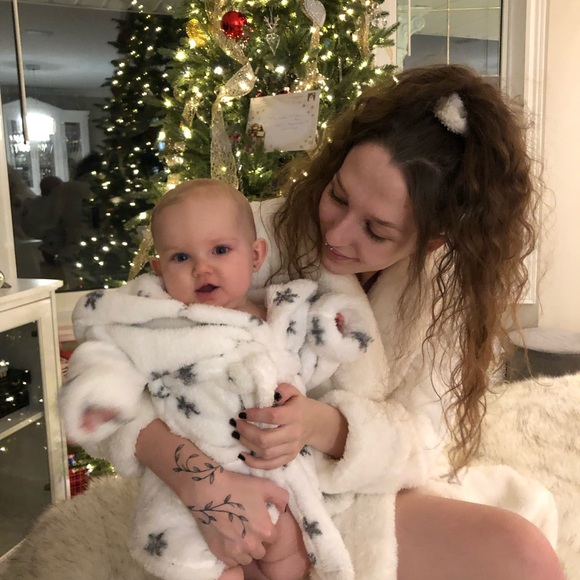 chloebrookemcg